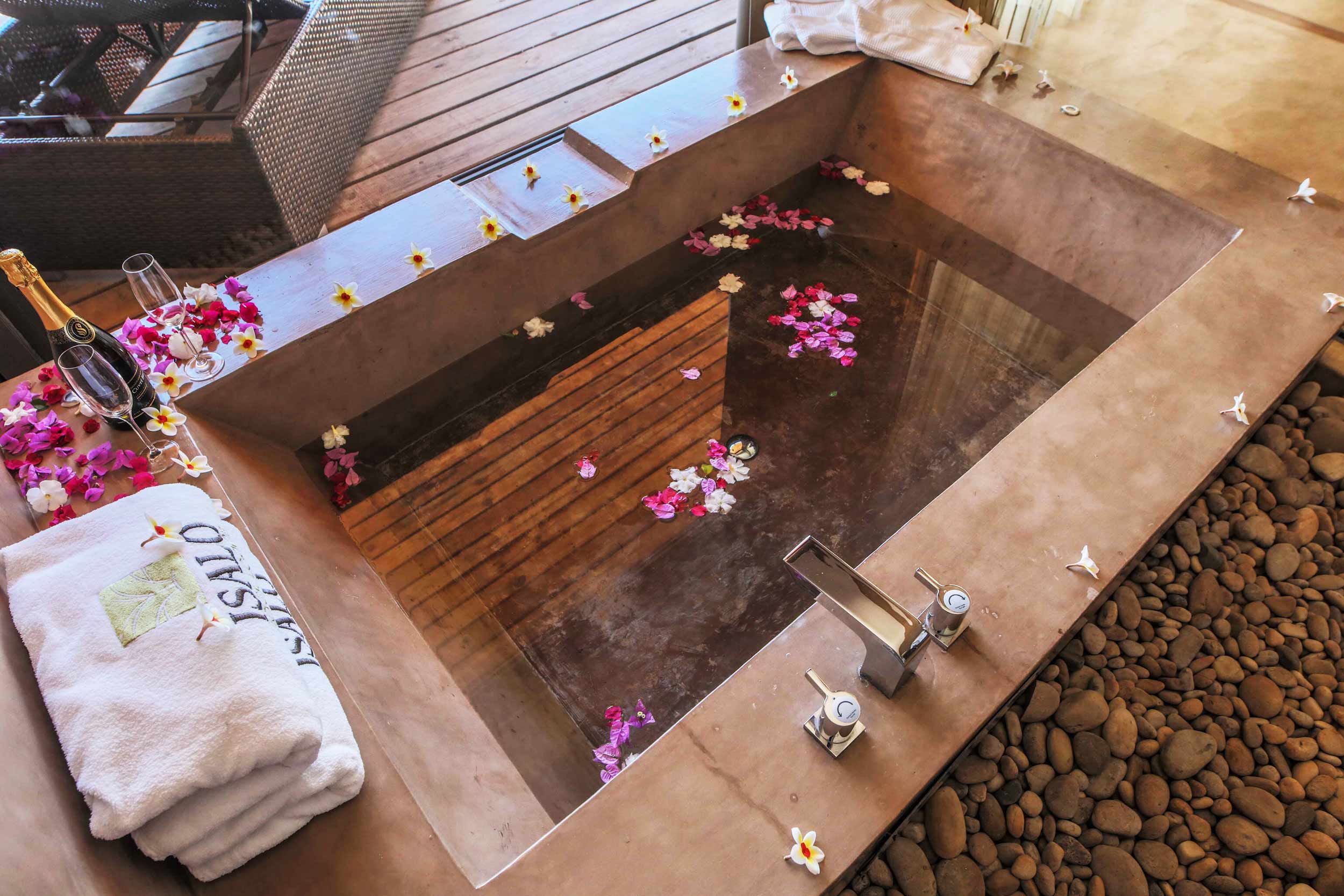 Isalo Rock Lodge internal