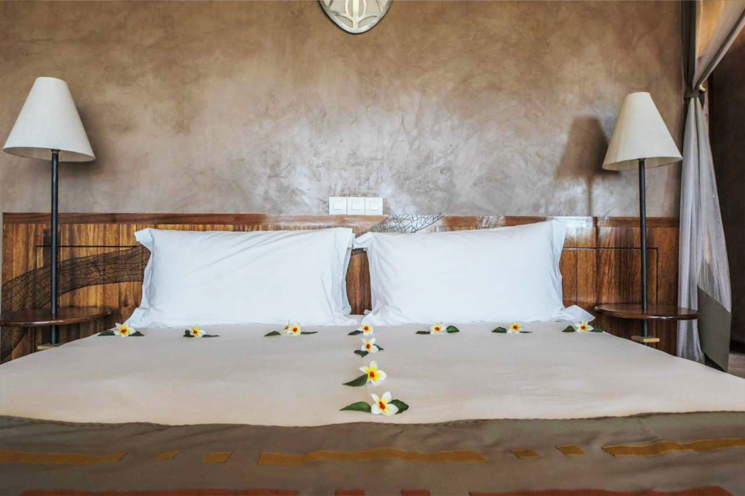 Isalo Rock Lodge bed