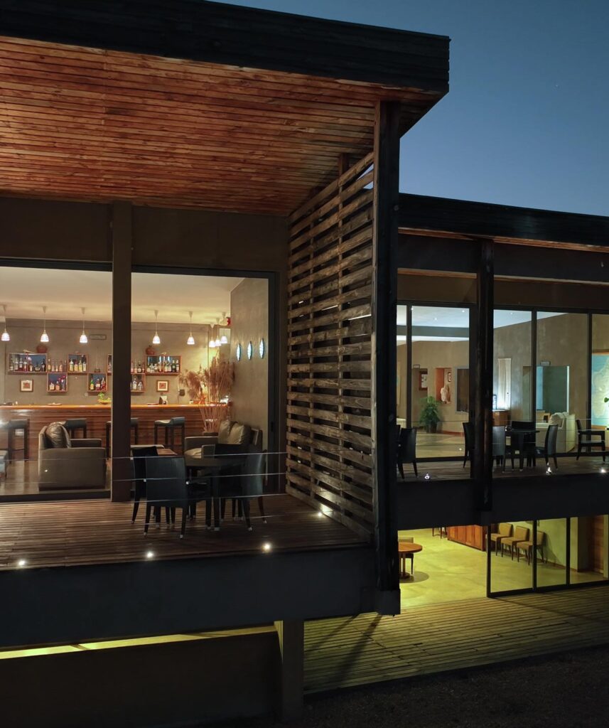 Isalo Rock Lodge night